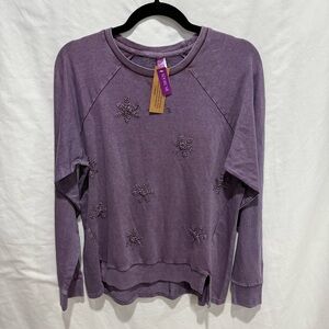 Adore Me Embroidered Snowflake Sweatshirt Medium Winter Holiday Mature office